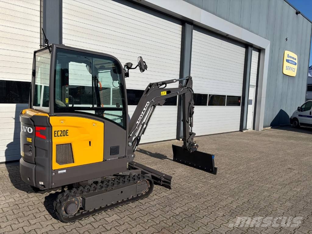 Volvo EC 20 E Mini bagri <7t