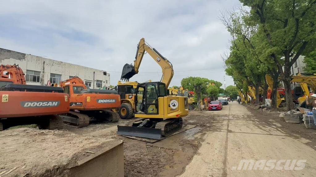 CAT 307 中型挖掘机