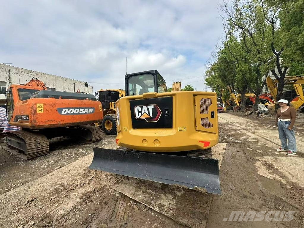 CAT 307 中型挖掘机