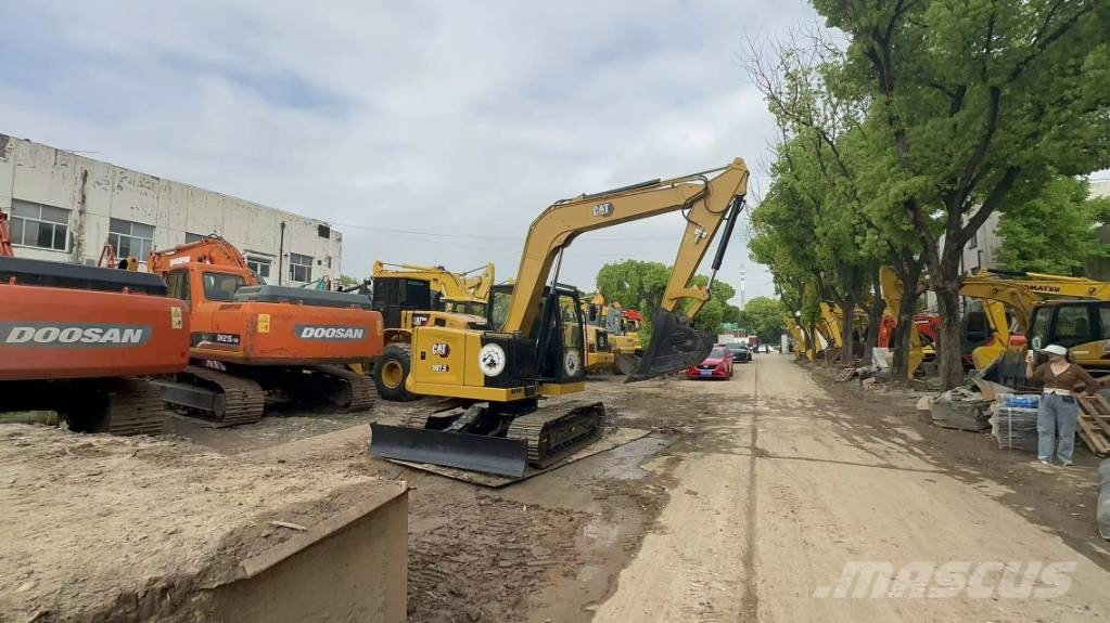 CAT 307 中型挖掘机