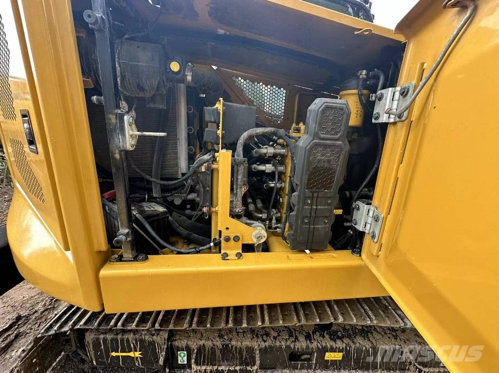 CAT 307 中型挖掘机