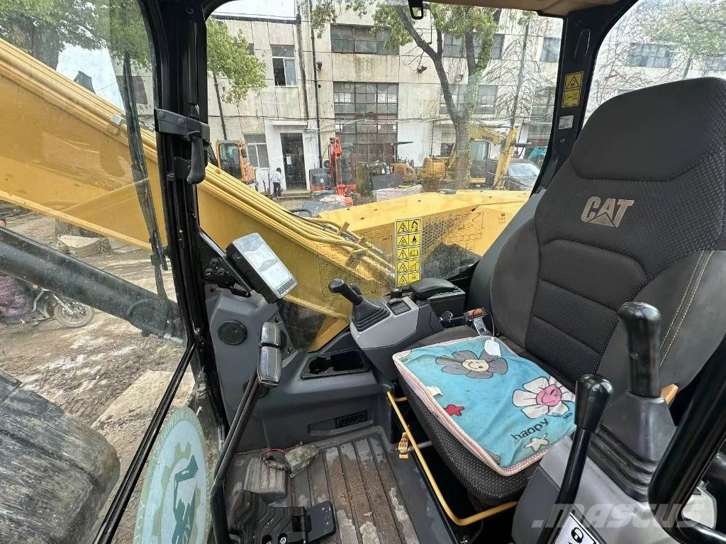 CAT 307 中型挖掘机