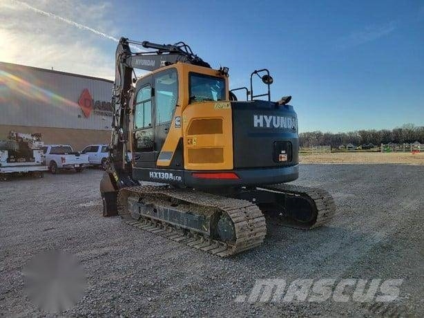 Hyundai HX130 Excavadoras sobre orugas