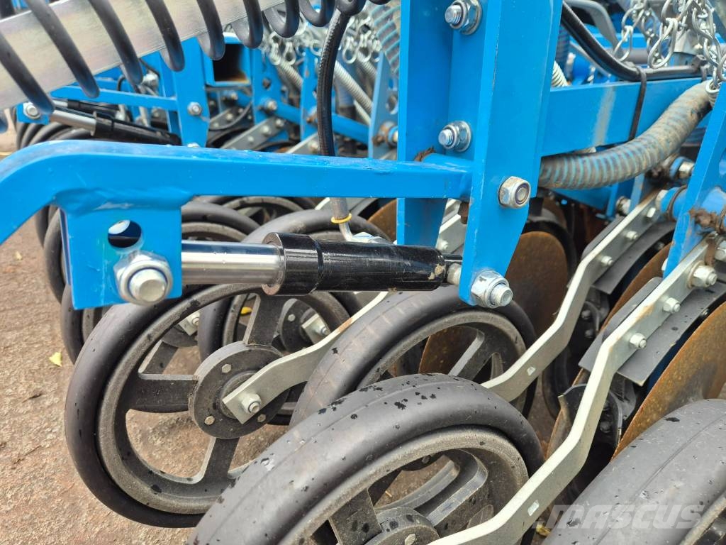 Lemken Zirkon 12/450K + Solitair 9/450K 콤비네이션 드릴