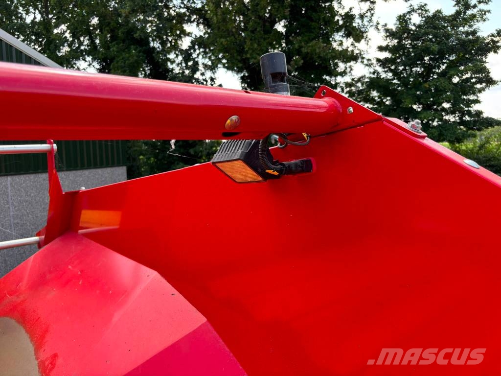 Grimme RH 24-60 C9 Zásobníky a sila
