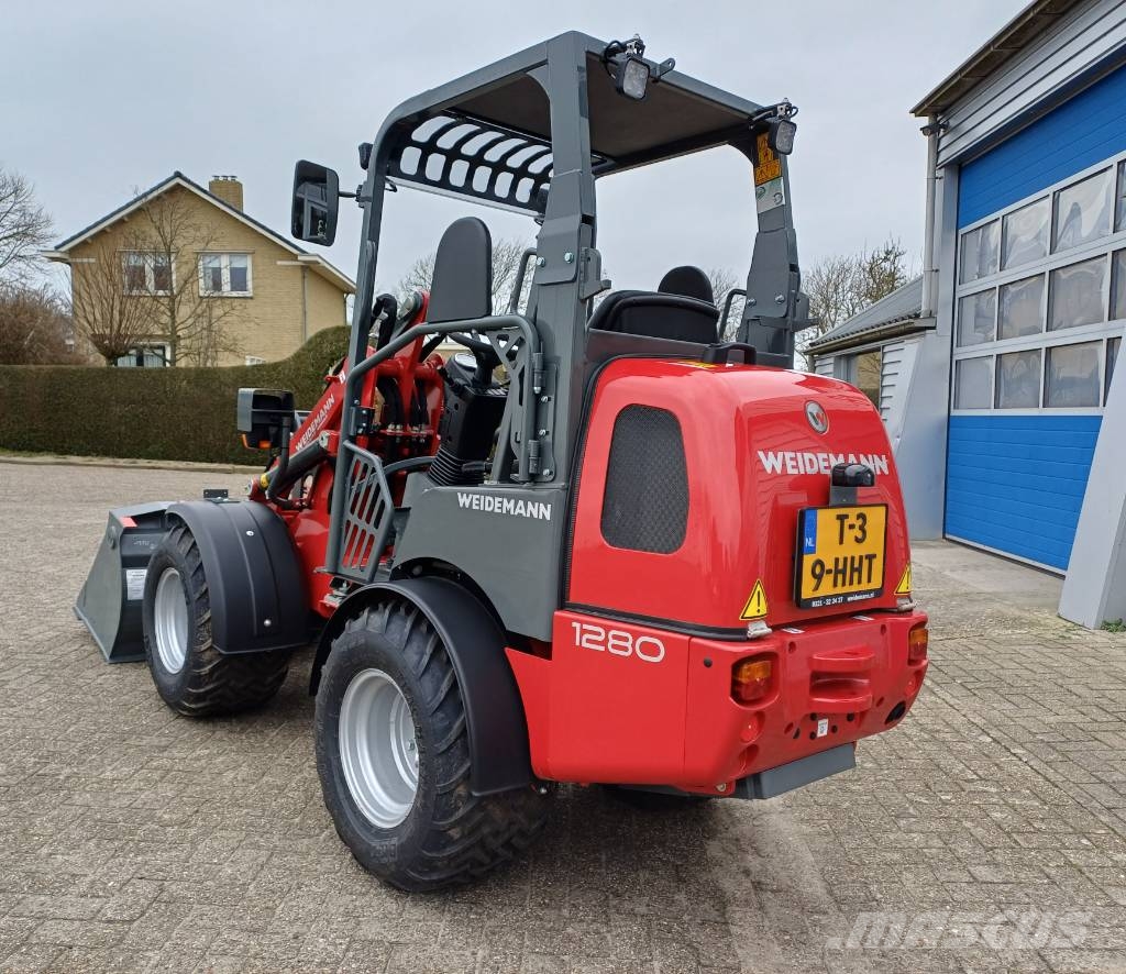 Weidemann 1280 Kolové nakladače
