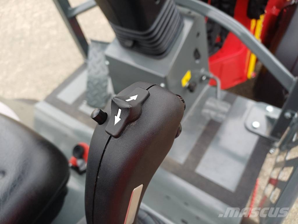Weidemann 1280 Kolové nakladače