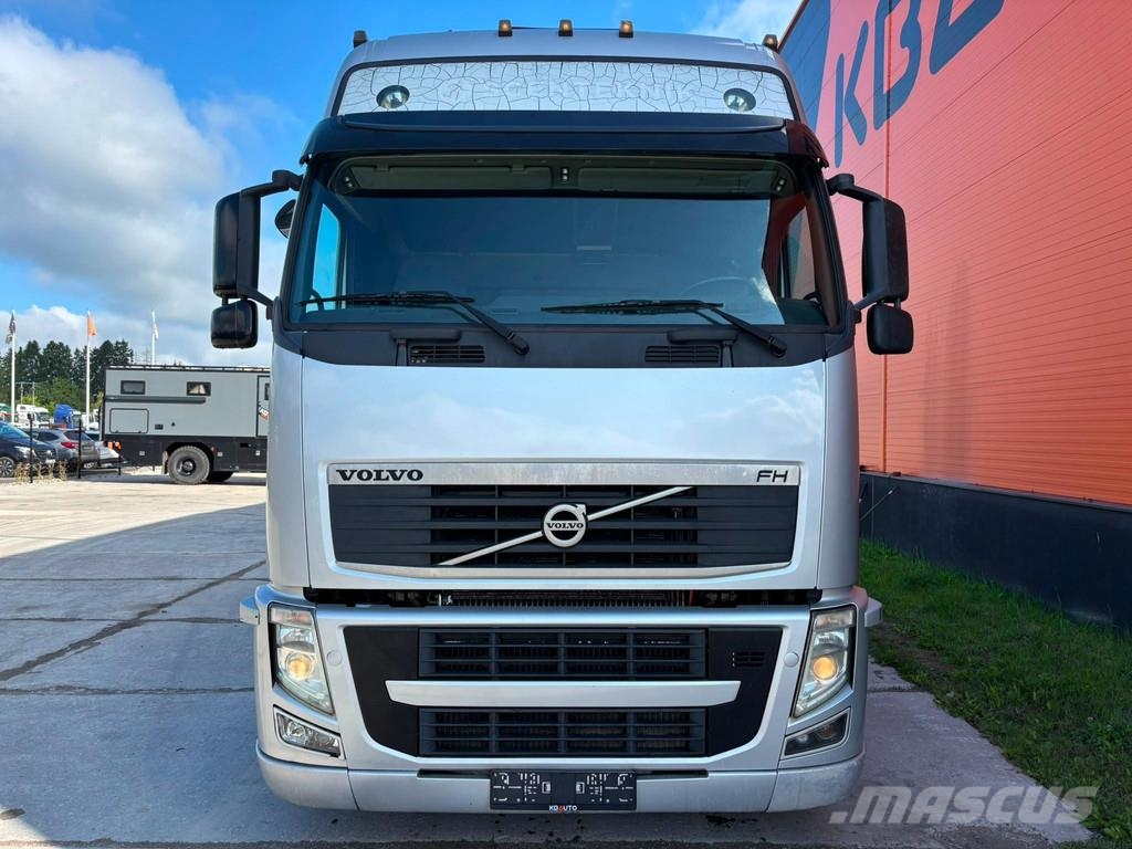 Volvo FH 400 4x2 GLOBE XL وحدات الجر