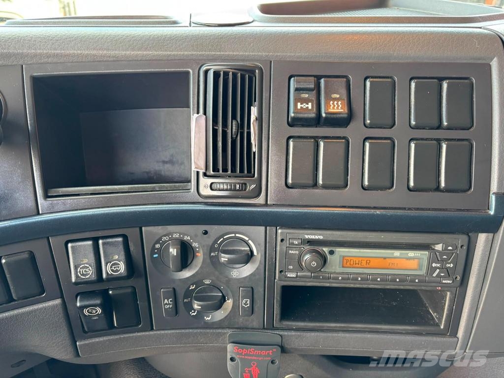Volvo FH 400 4x2 GLOBE XL وحدات الجر