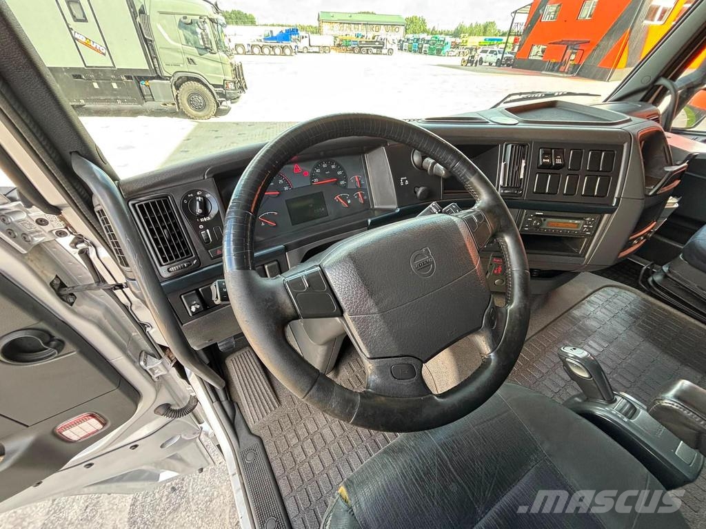 Volvo FH 400 4x2 GLOBE XL وحدات الجر