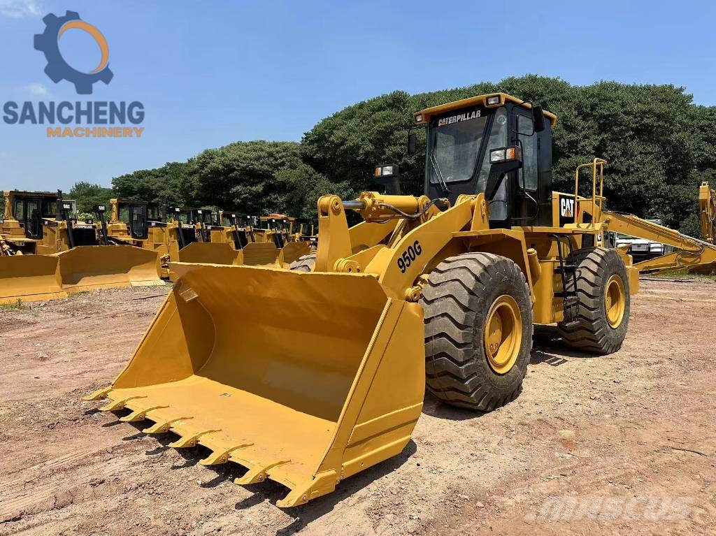 CAT 950G Iekrāvēji uz riteņiem
