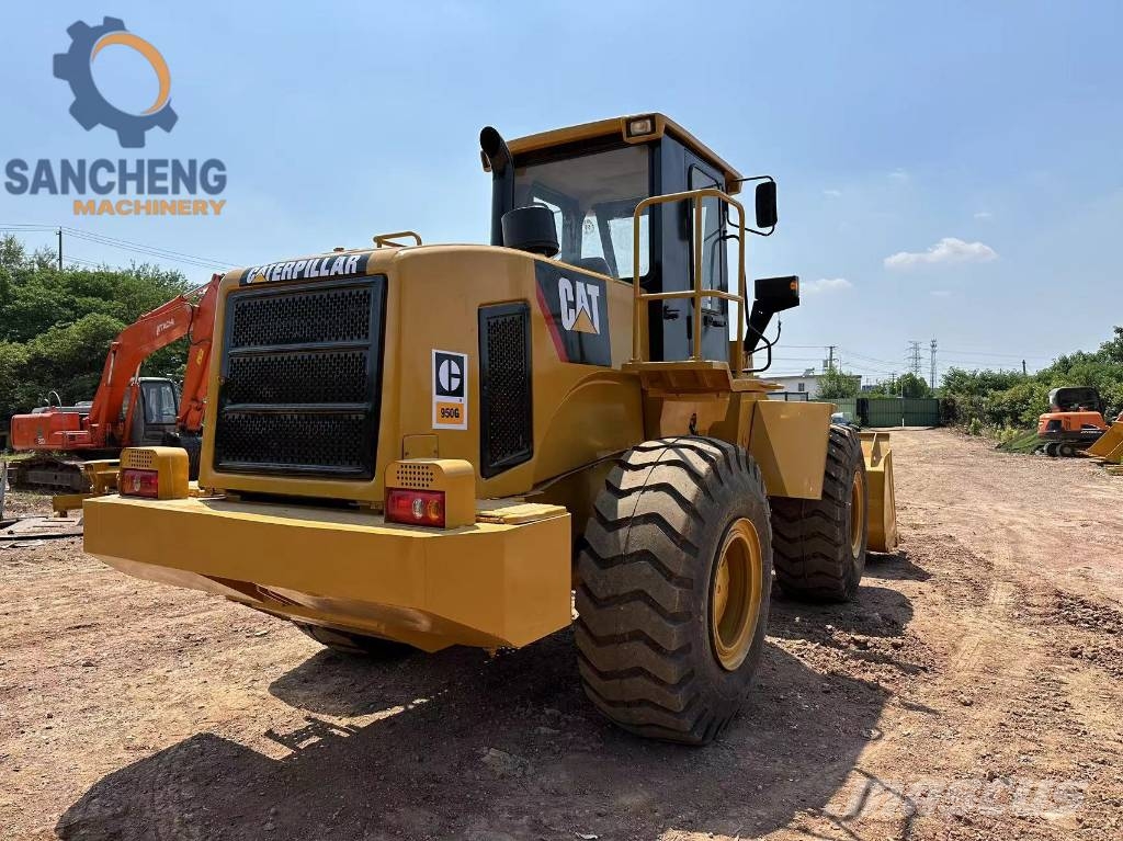 CAT 950G Iekrāvēji uz riteņiem