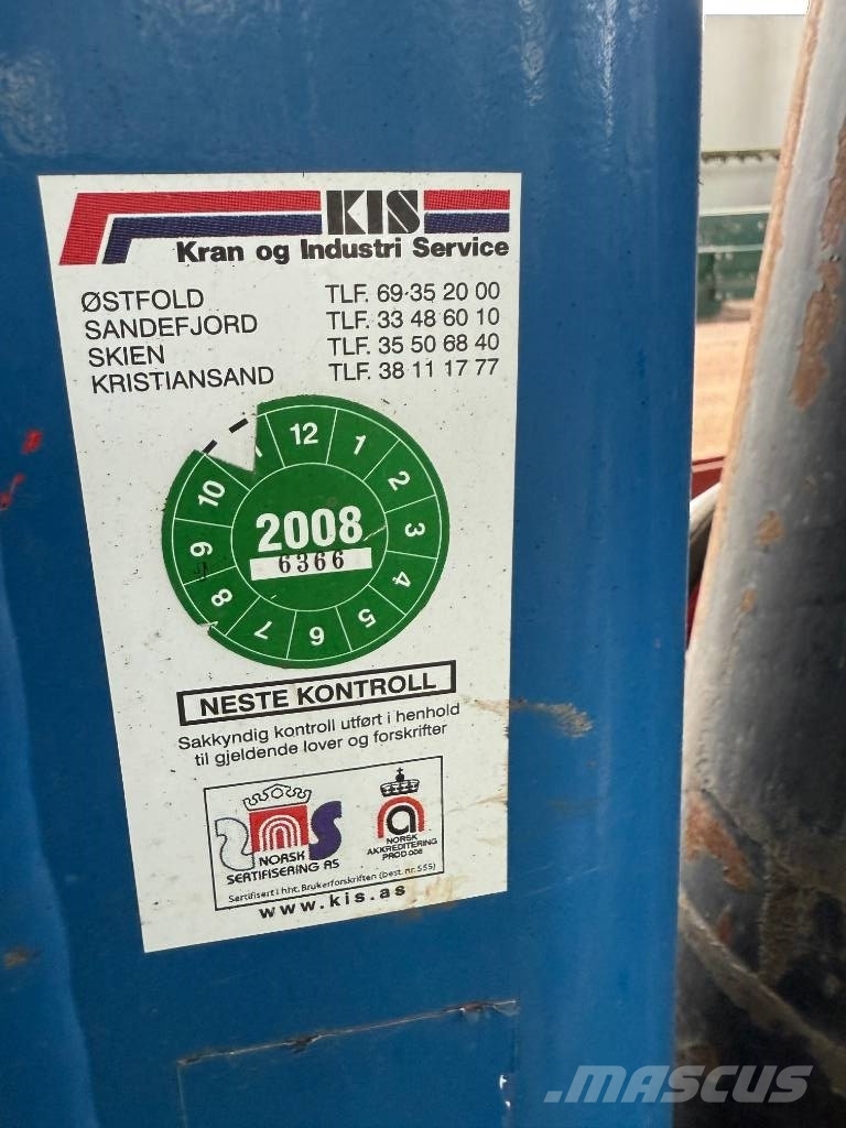 Crane Puutavaranosturit