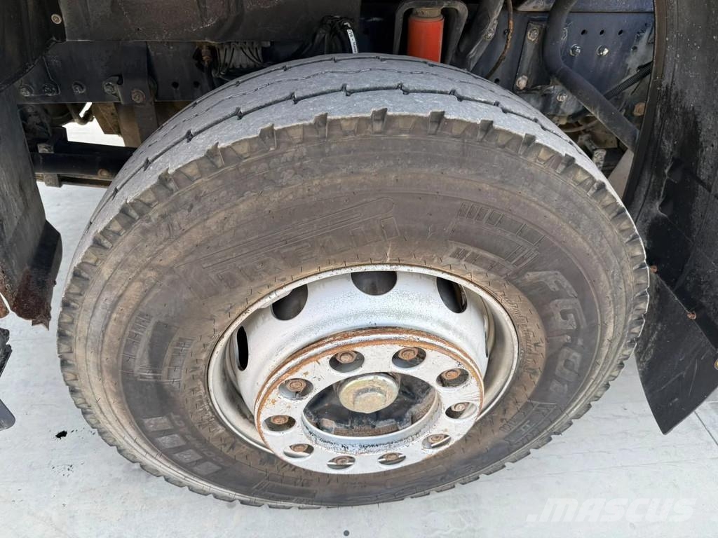 MAN 33.422 Kipper 6x4 33Ton شاحنات قلابة