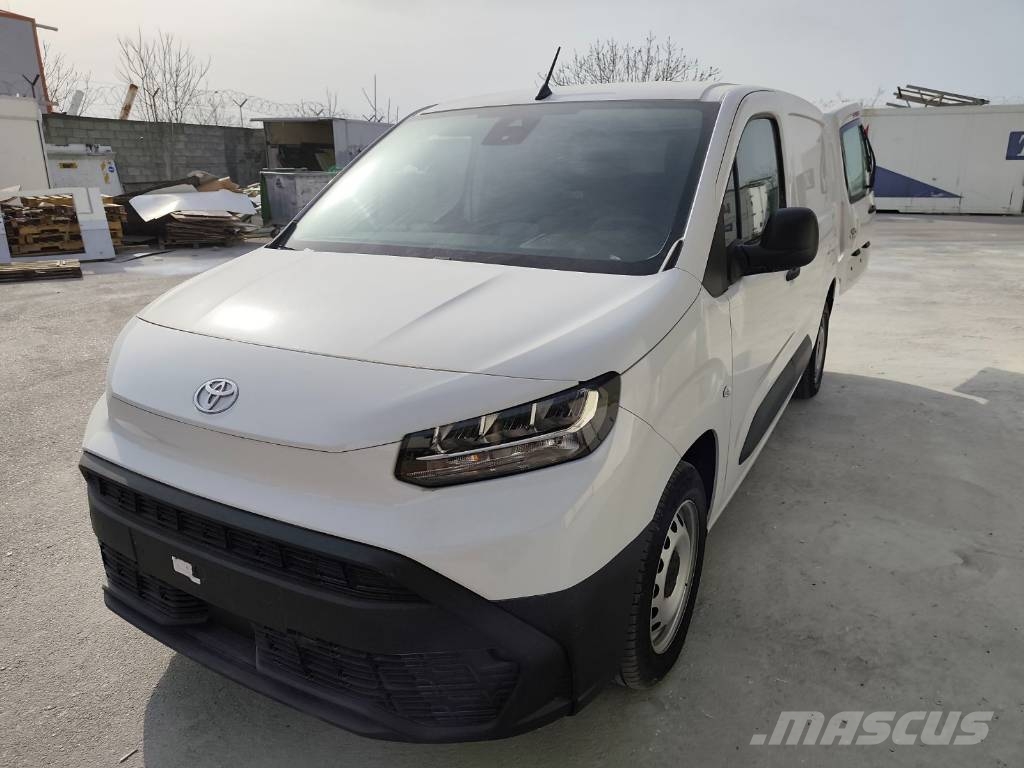  ΤΟΥΟΤΑ PROACE sity Panel vans