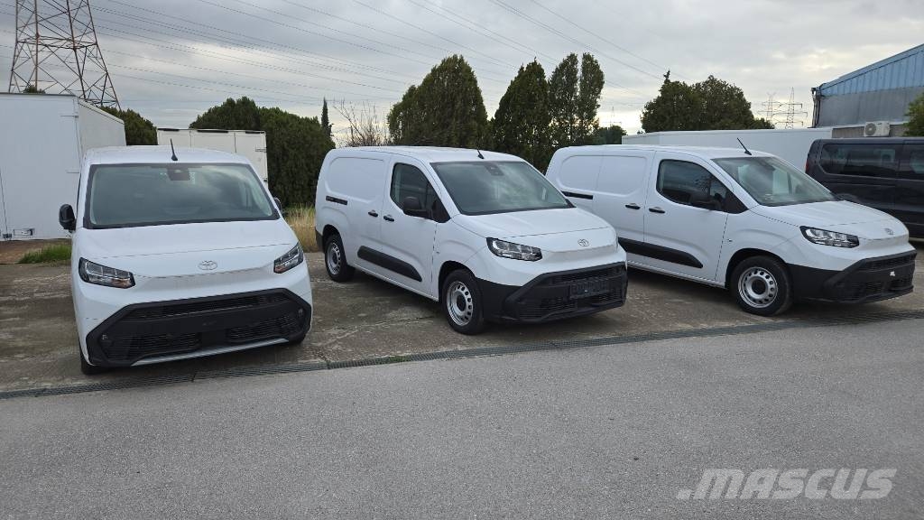  ΤΟΥΟΤΑ PROACE sity Panel vans