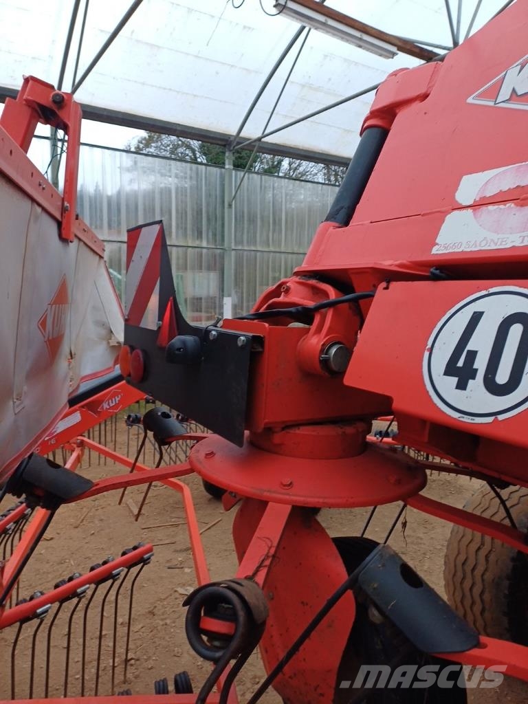 Kuhn GF 13012 Гребла и сенообръщачки