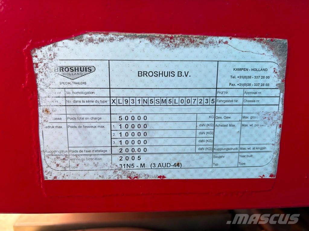 Broshuis 3AUD-44 EXTENDABLE / LAST AXLE STEERED Semi-trailer blokvogn