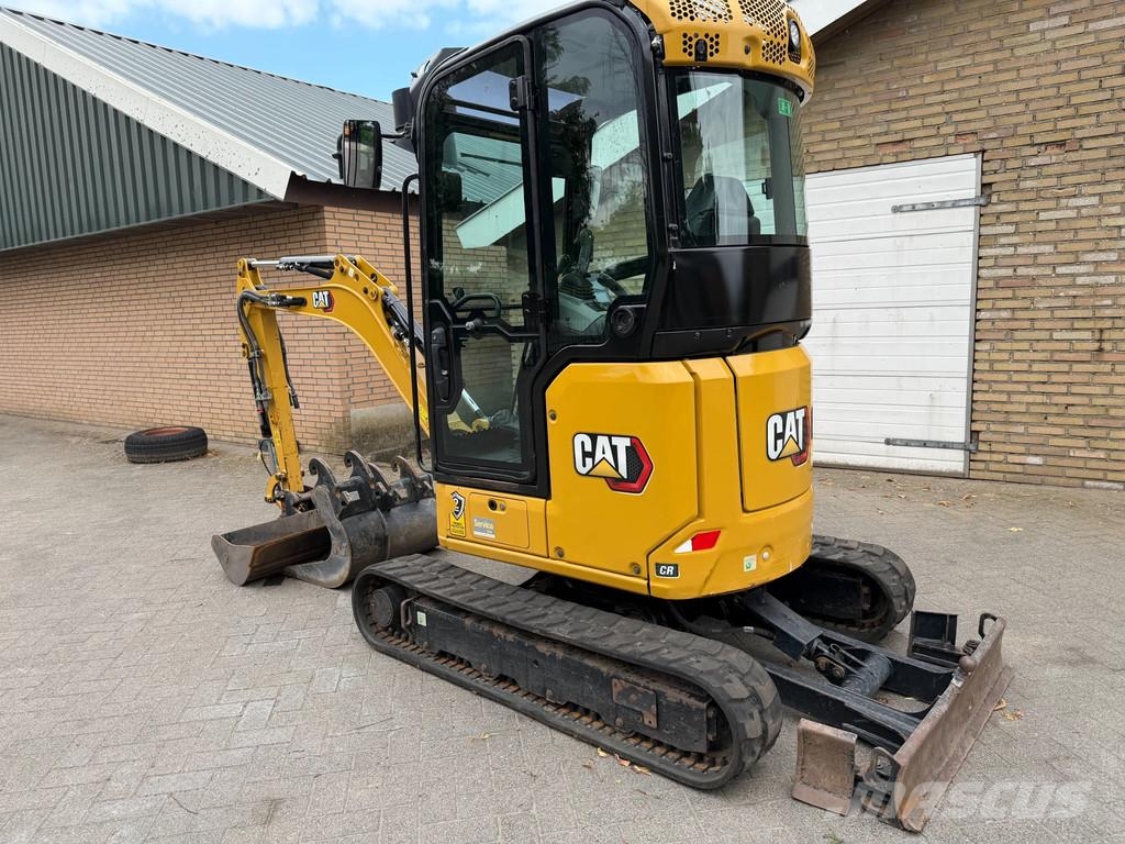 CAT 302-05CR Mini ekskavatörler, 7 tona dek