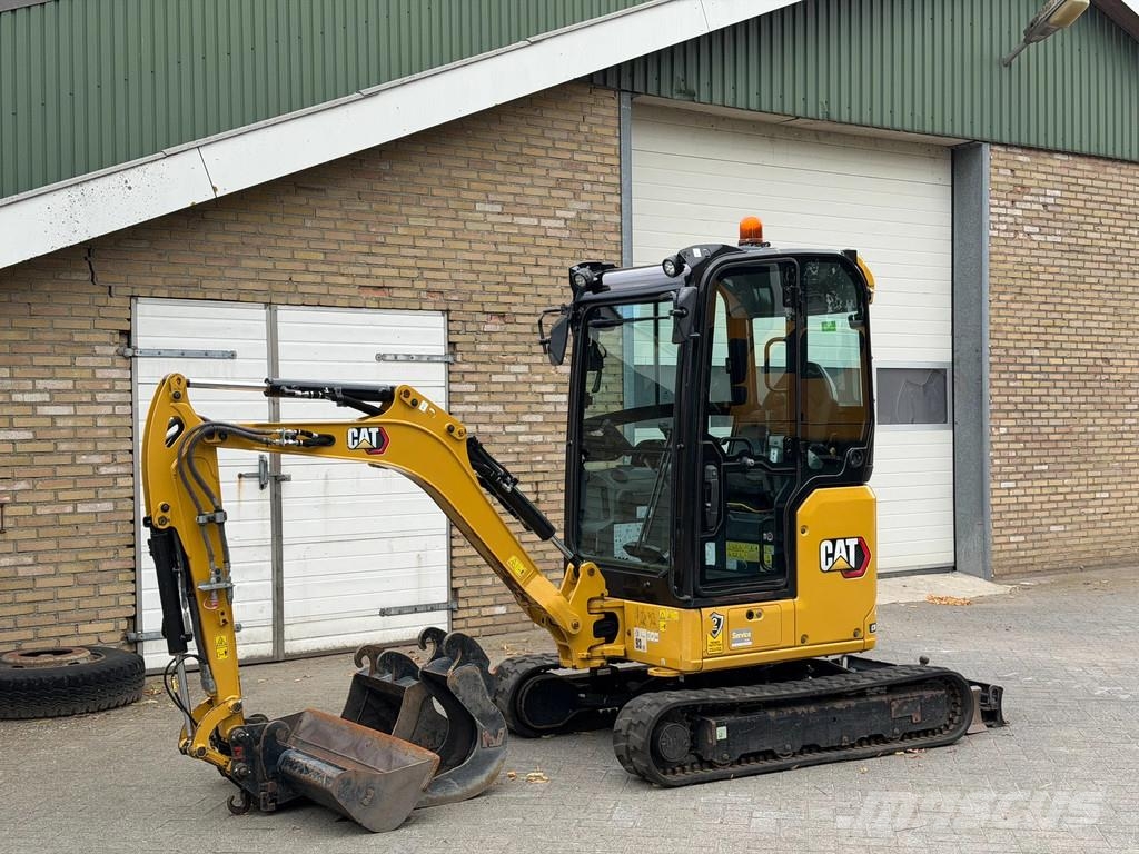 CAT 302-05CR Mini ekskavatörler, 7 tona dek