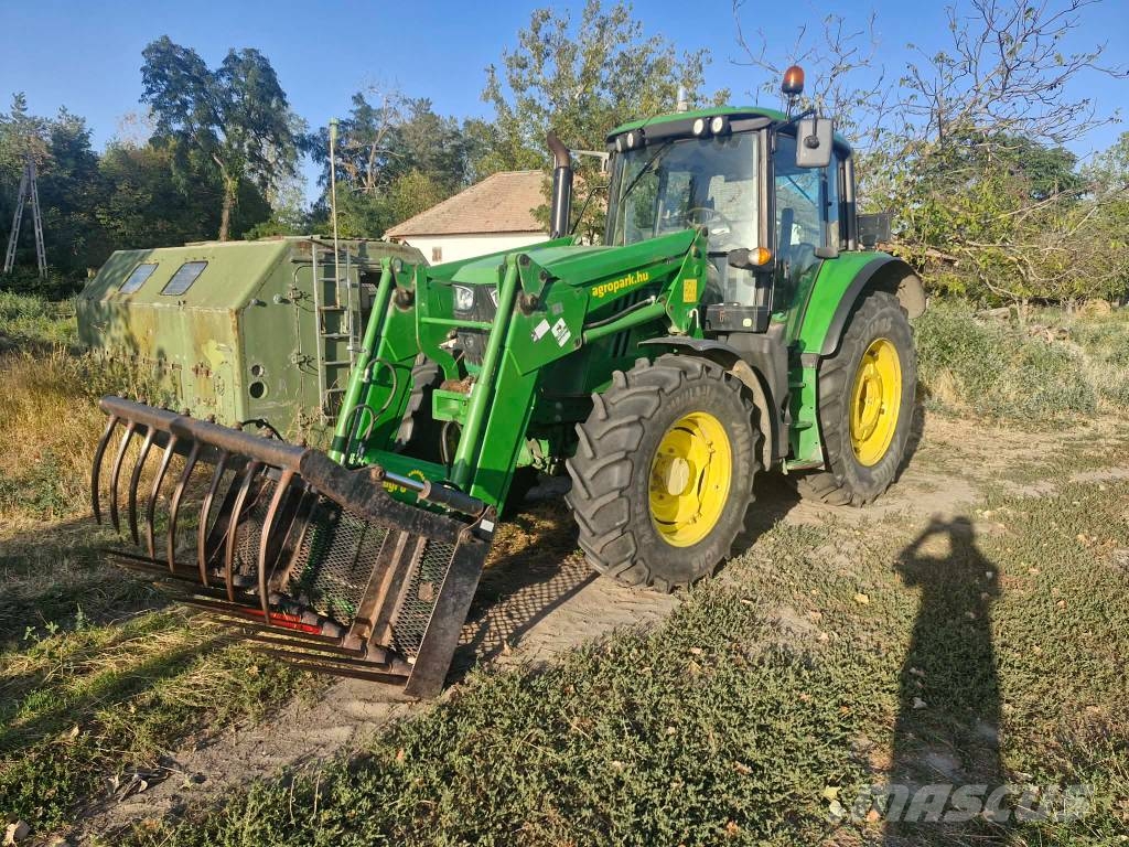 John Deere 6120 M Traktori