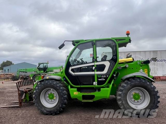 Merlo TF 42.7 CS-145 مناولات متداخلة