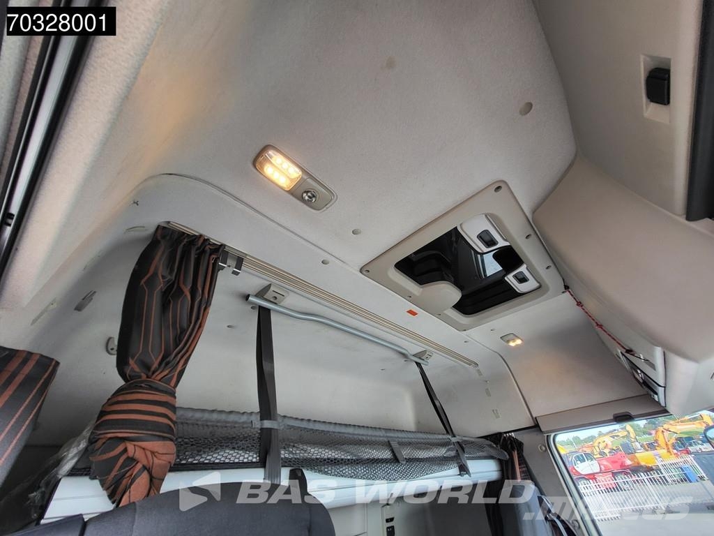 DAF XF 480 4X2 SC 2x Tanks Standklima ACC Nyergesvontatók
