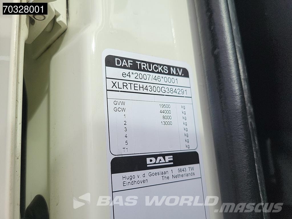 DAF XF 480 4X2 SC 2x Tanks Standklima ACC Седельные тягачи