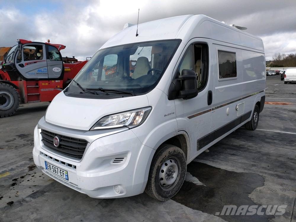 Fiat Ducato المنازل المتنقلة والكرافانات
