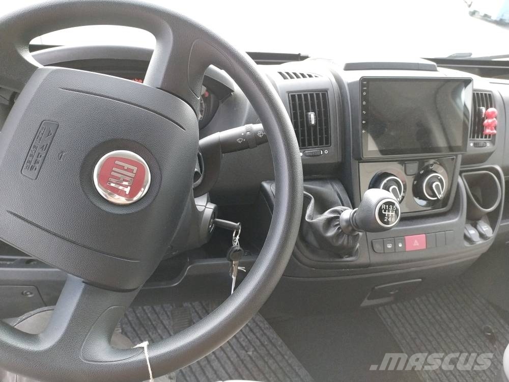 Fiat Ducato المنازل المتنقلة والكرافانات