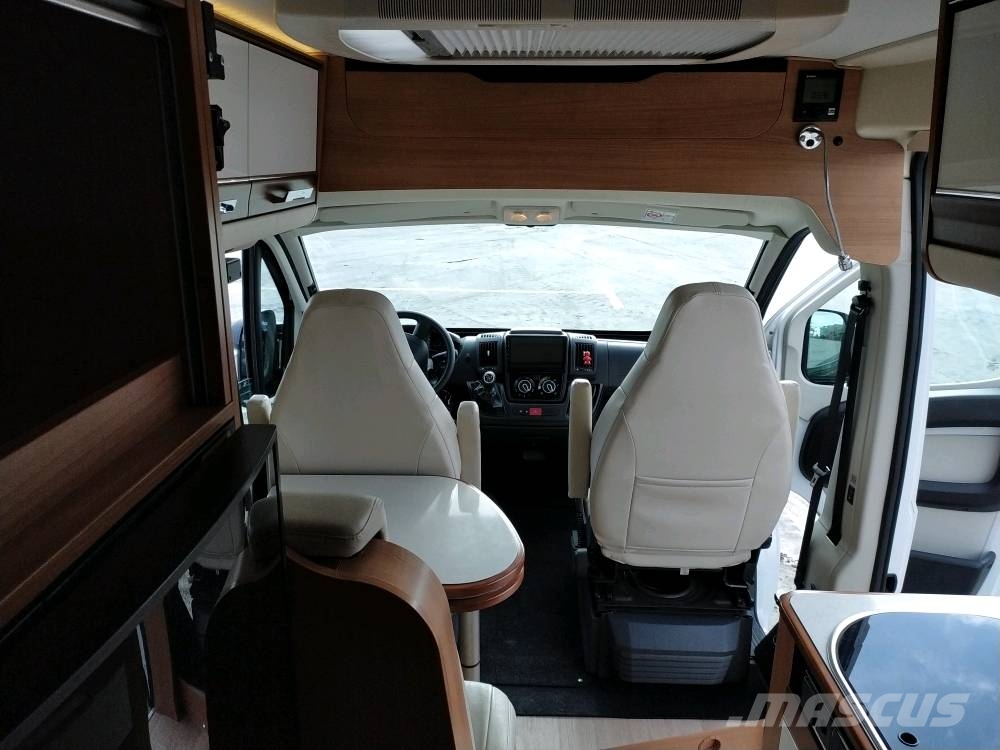 Fiat Ducato المنازل المتنقلة والكرافانات