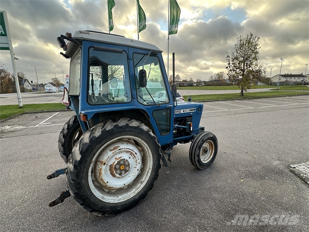 Ford 4100 Traktoren