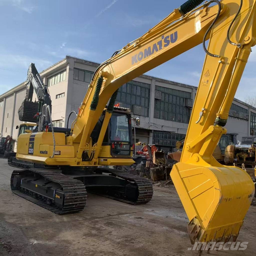 Komatsu PC 220 LC Εκσκαφείς με ερπύστριες