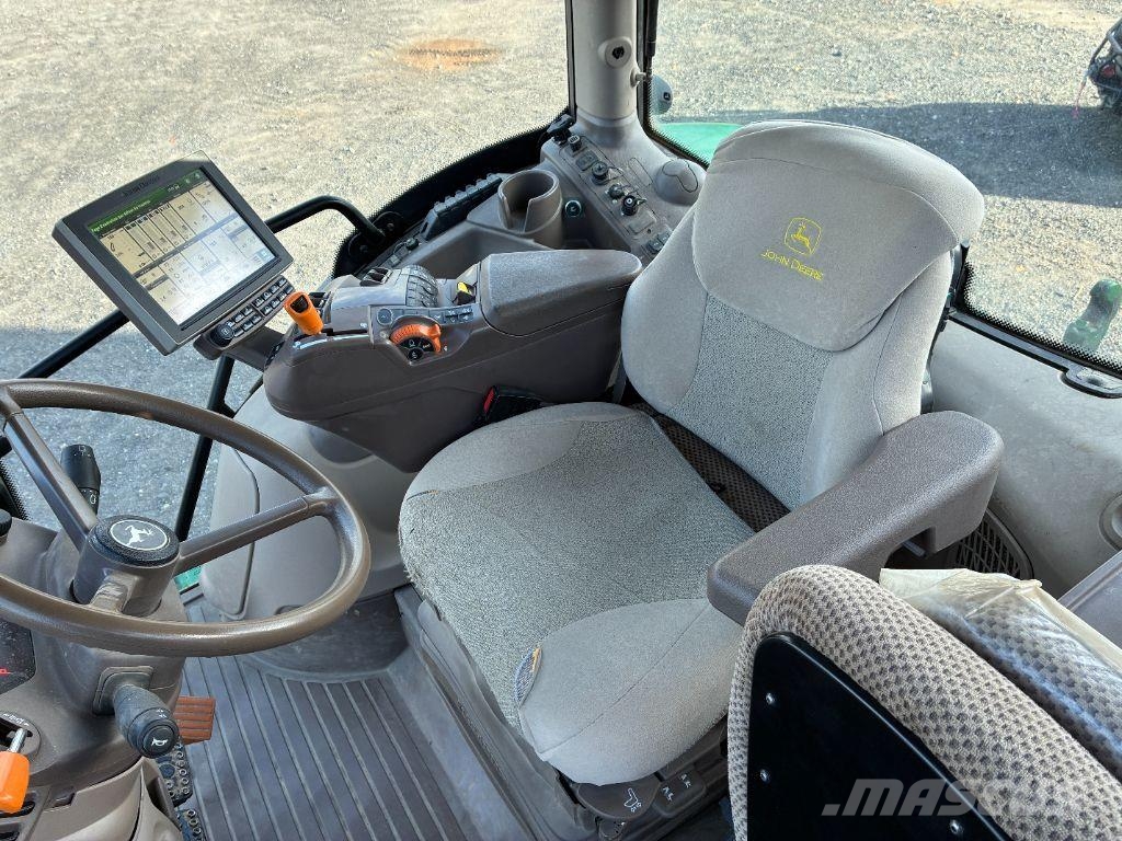John Deere 6110R Traktori