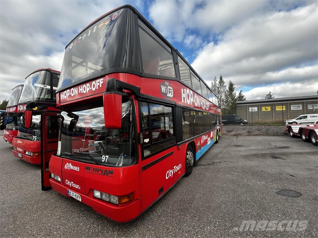 Neoplan Cabrio / Sightseeing Autobuses tipo pullman