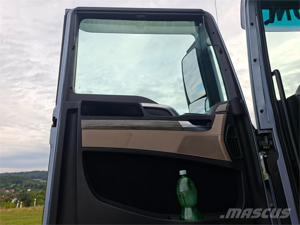 MAN TGX 18.500 وحدات الجر