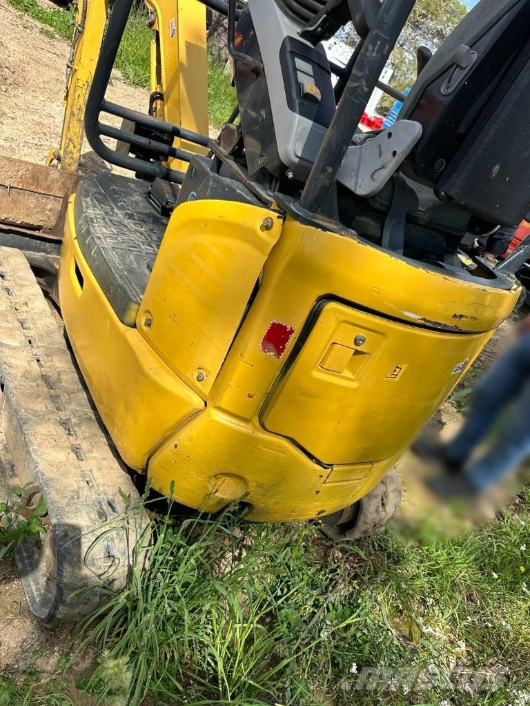 Komatsu Minikoparka KOMATSU PC16R-3HS PC16R Miniescavadeiras < 7t (Mini escavadeiras)