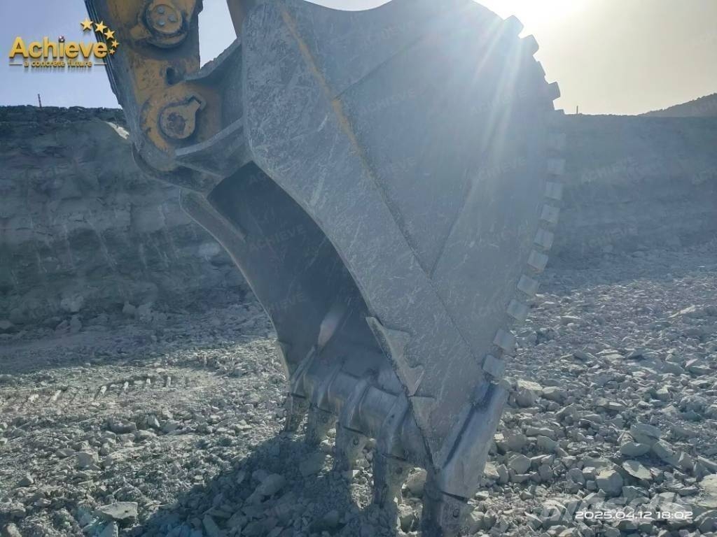 Komatsu PC 1250-11 Gravemaskiner på larvebånd