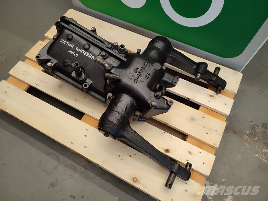 Rear linkage M10400101 Zetor Forterra 1441 Ausleger