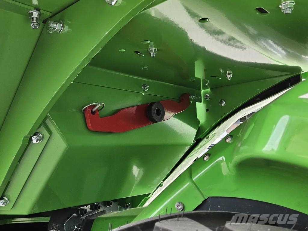 Avant 645i TDL+ mini-shovel لوادر صغيرة