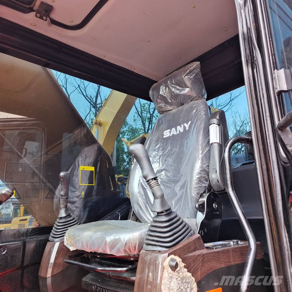 Sany 235H 3000 units excavators in stock Crawler excavators