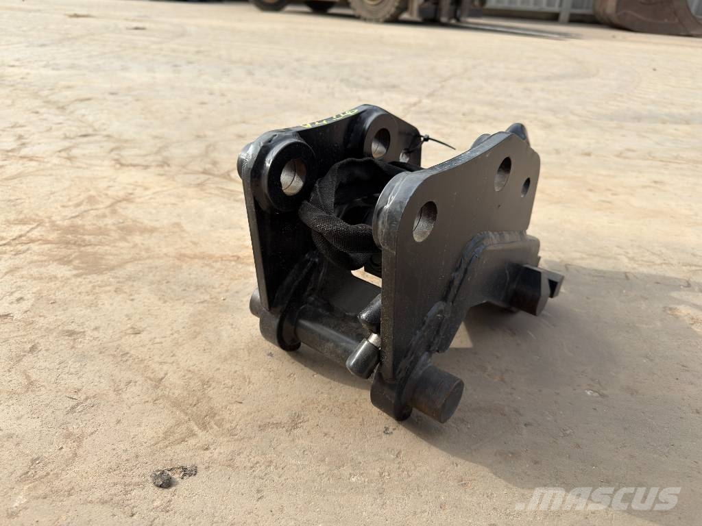 Verachtert CW05 - Caterpillar 301 Brze spojke