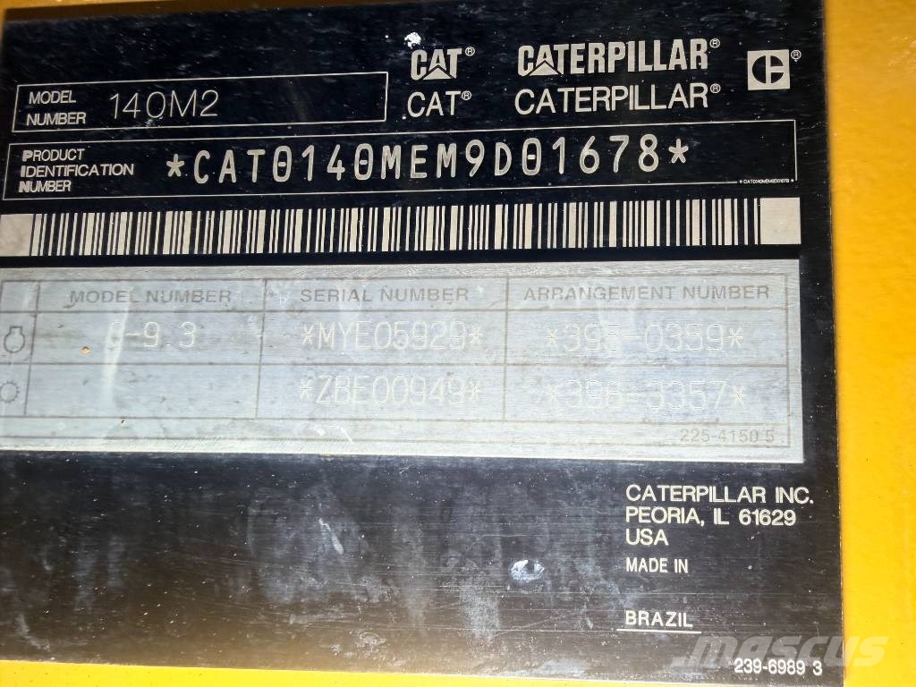 CAT 140M2 Tiehöylät