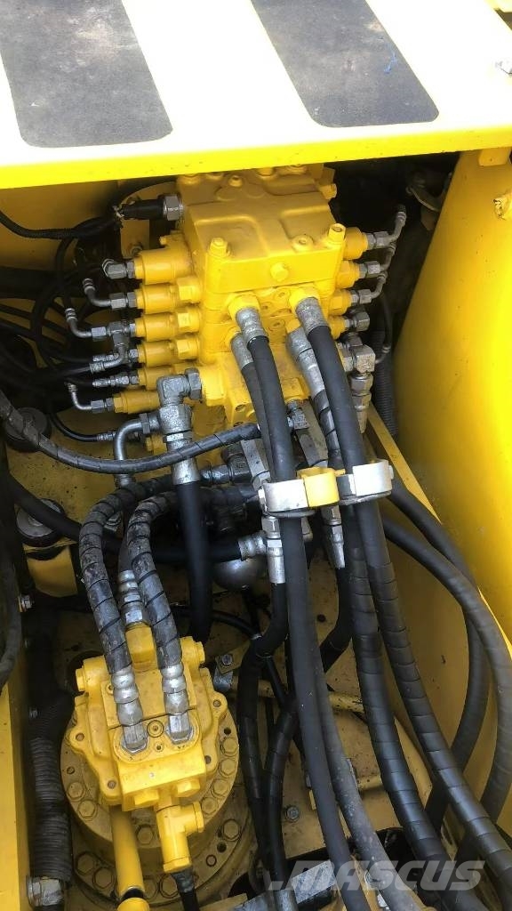 Komatsu PC 130 Rupsgraafmachines