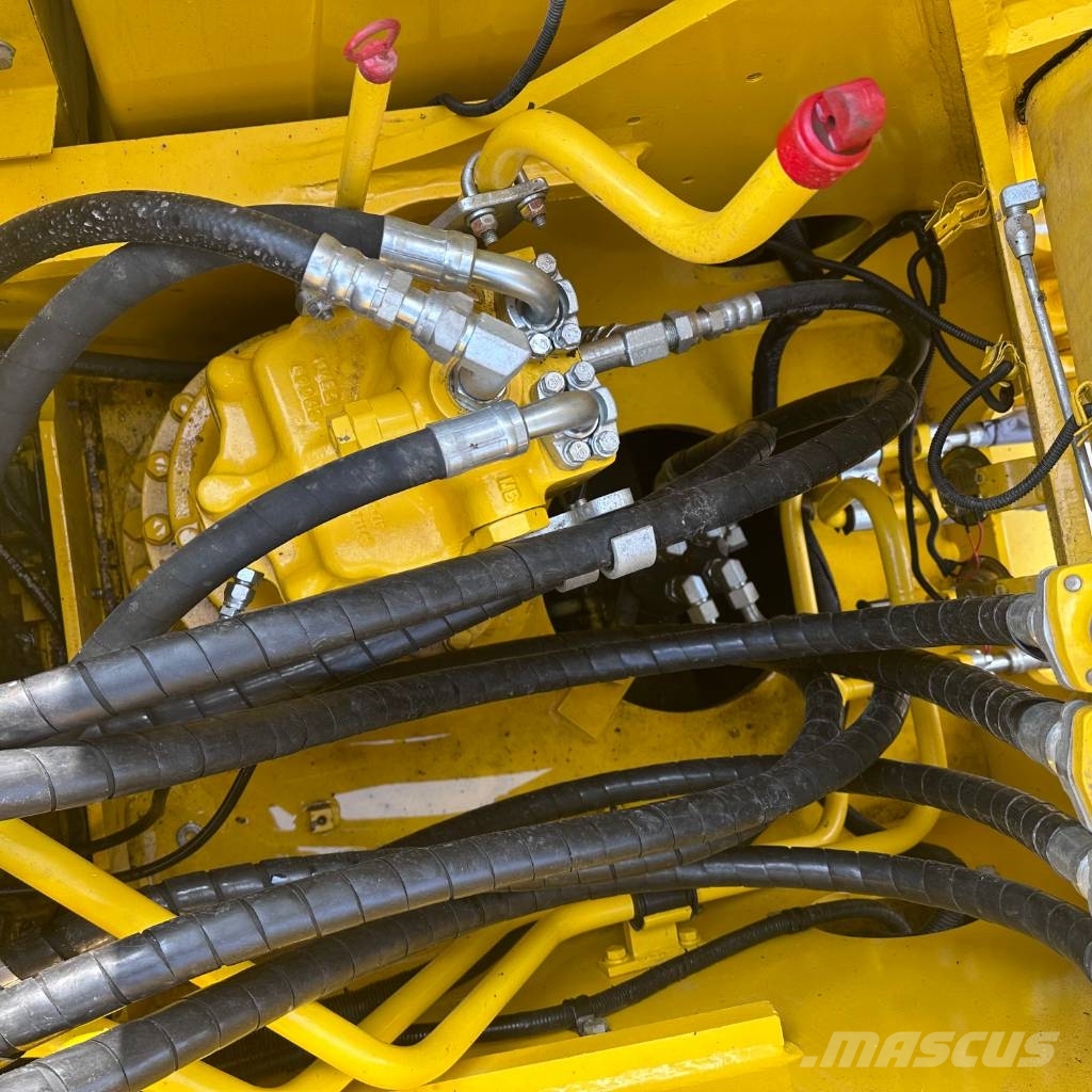 Komatsu PC 200-8 Εκσκαφείς με ερπύστριες