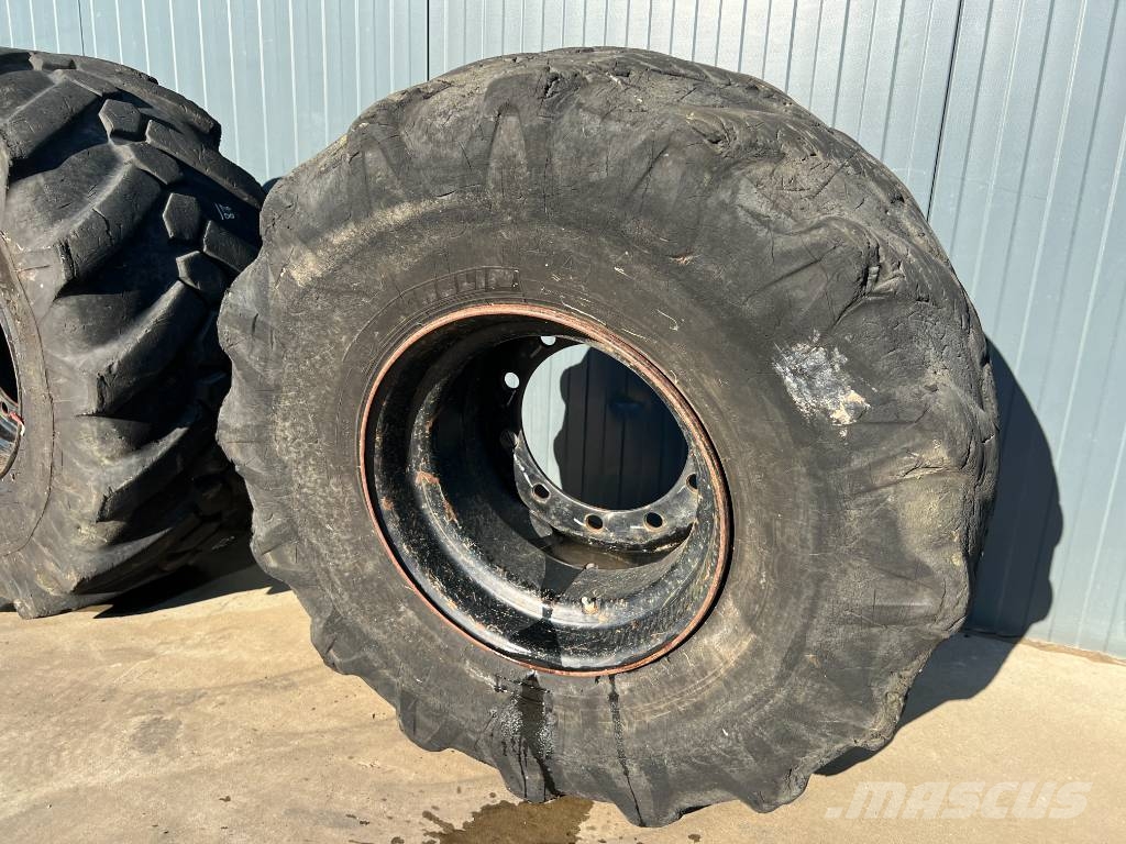 Michelin 445/70R19.5 incl. rim Pneumatici, ruote e cerchioni