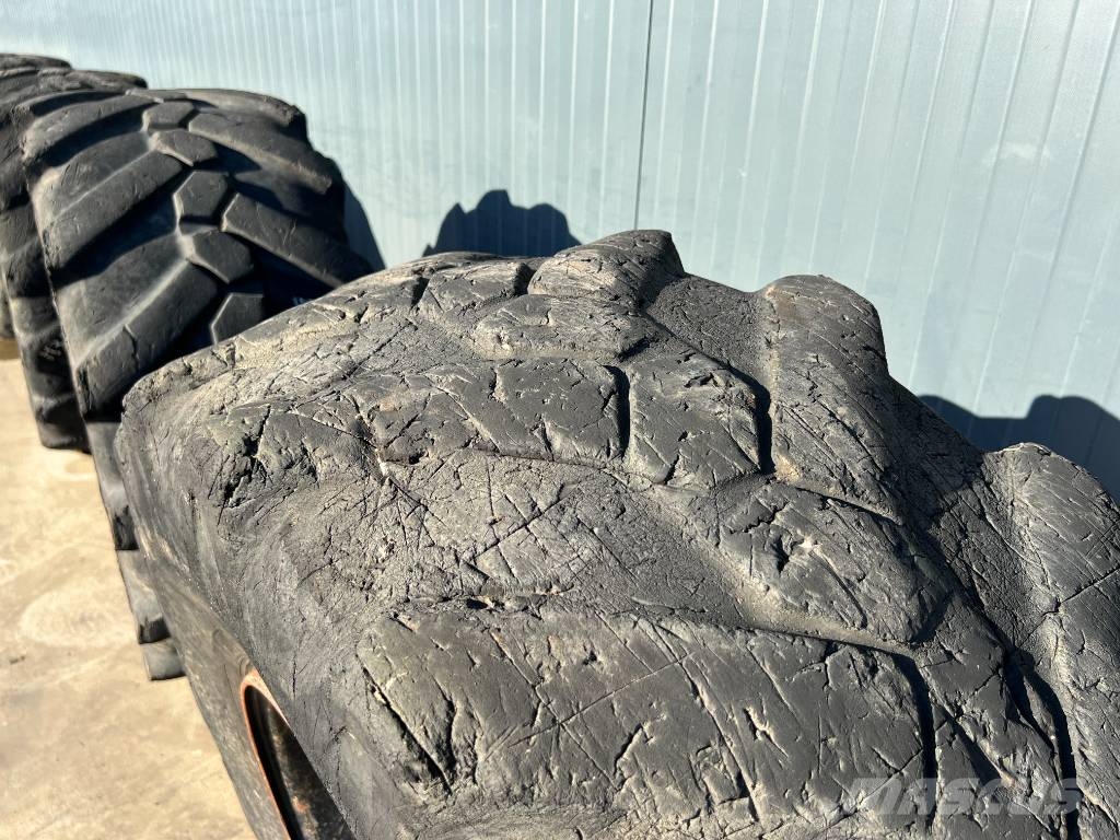 Michelin 445/70R19.5 incl. rim Pneumatici, ruote e cerchioni