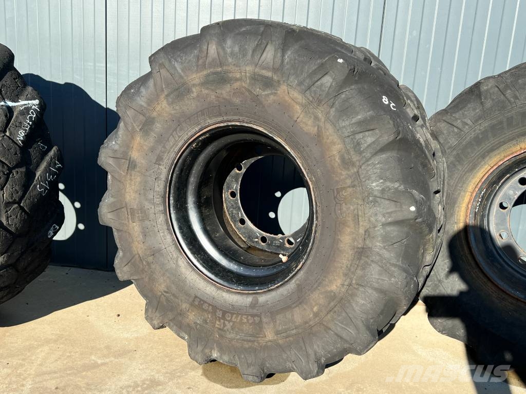 Michelin 445/70R19.5 incl. rim Pneumatici, ruote e cerchioni
