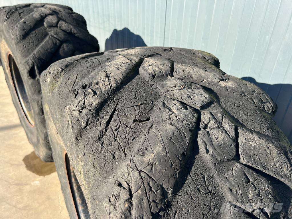 Michelin 445/70R19.5 incl. rim Pneumatici, ruote e cerchioni