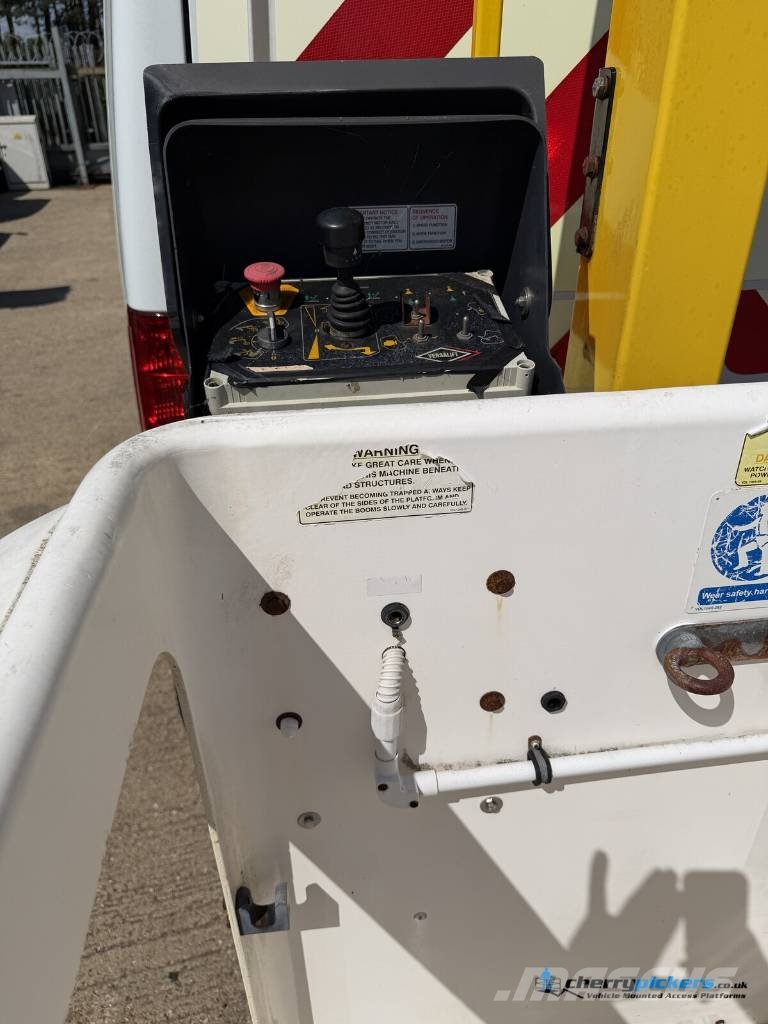 Iveco Daily Versalift 38LF Cherry Picker المنصات الهوائية المثبتة على شاحنة